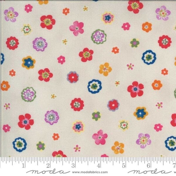 Lulu-33585-16 Moda Fabrics Chez Moi